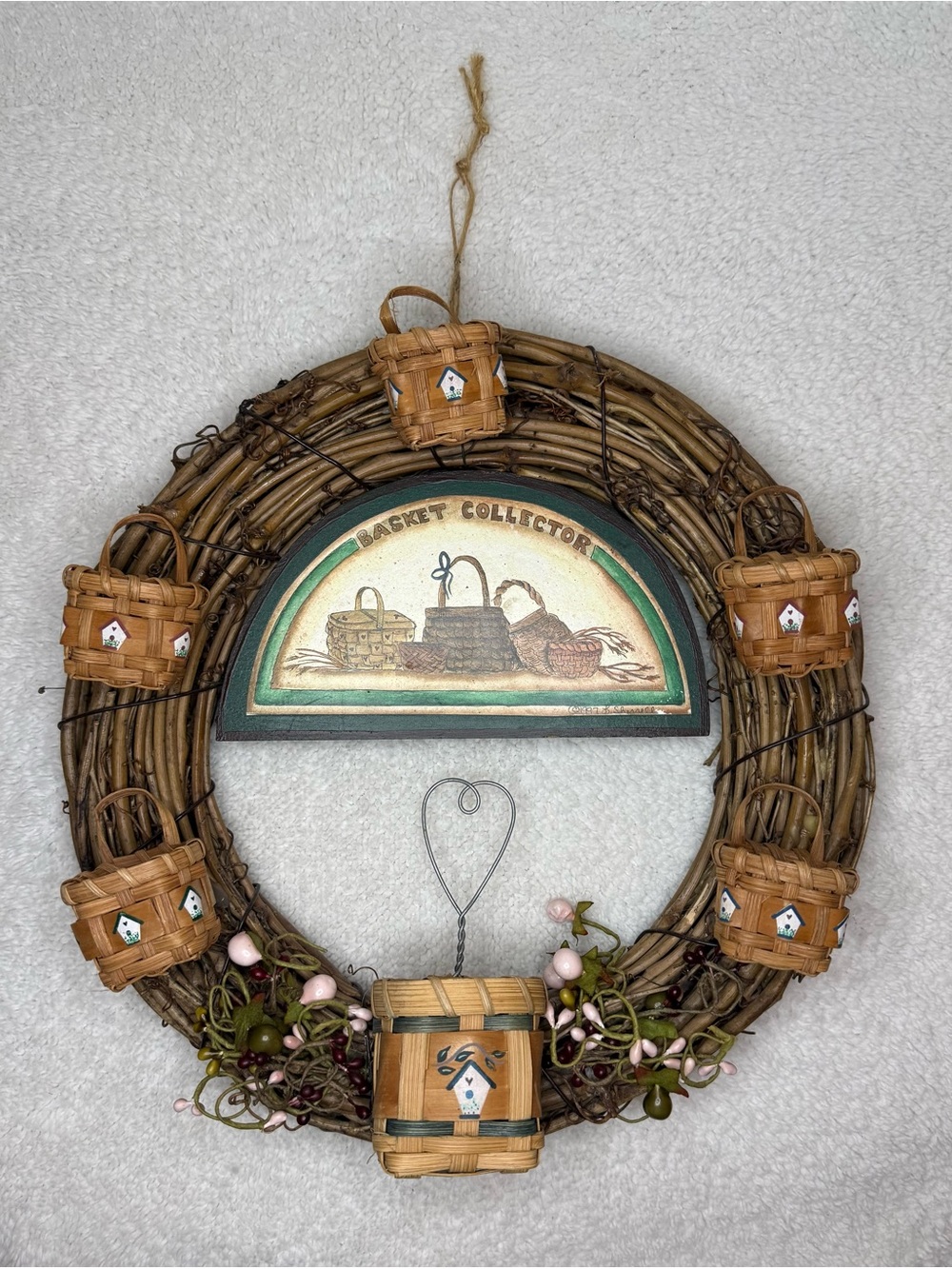 Vintage 1997 Country Farmhouse Decor Basket Collector Wreath